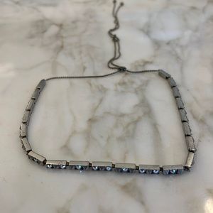 Kendra Scott necklace